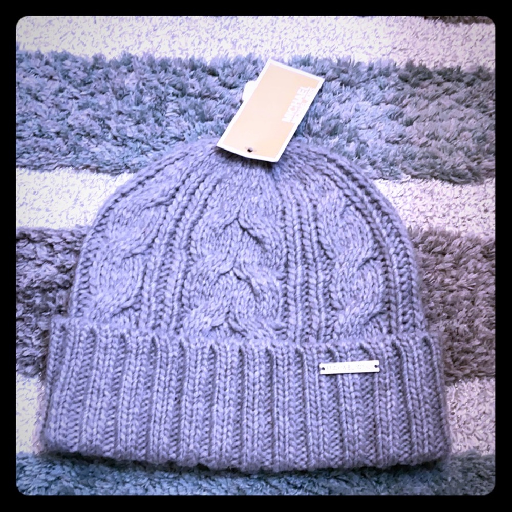 NWT MICHEAL KORS BEANIE